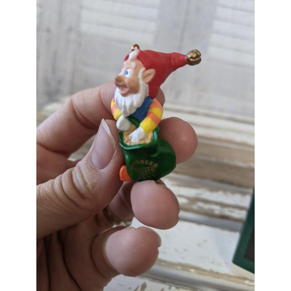 Hallmark Rudolphs helper 1996 keepsake mini orname - Picture 2 of 7